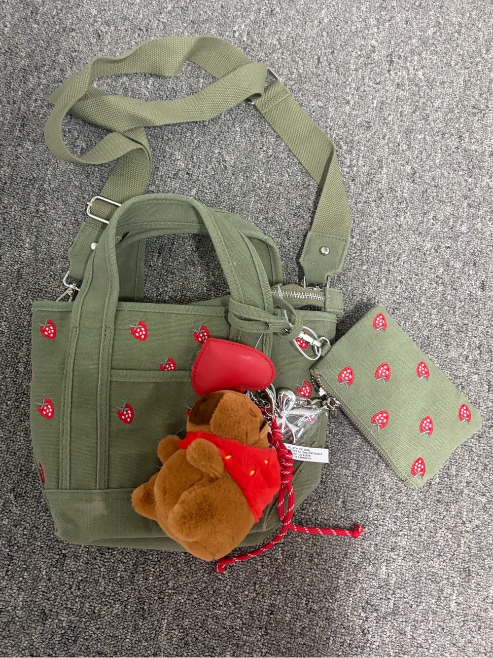 New Madden Girl Strawberry Capybara Mini Tote